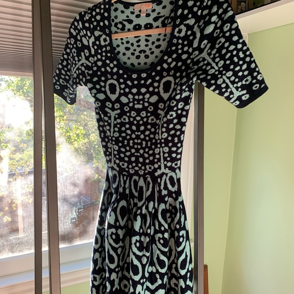 Gianni Bini Dresses & Skirts - Gianni Bini size small knit dress in black/teal